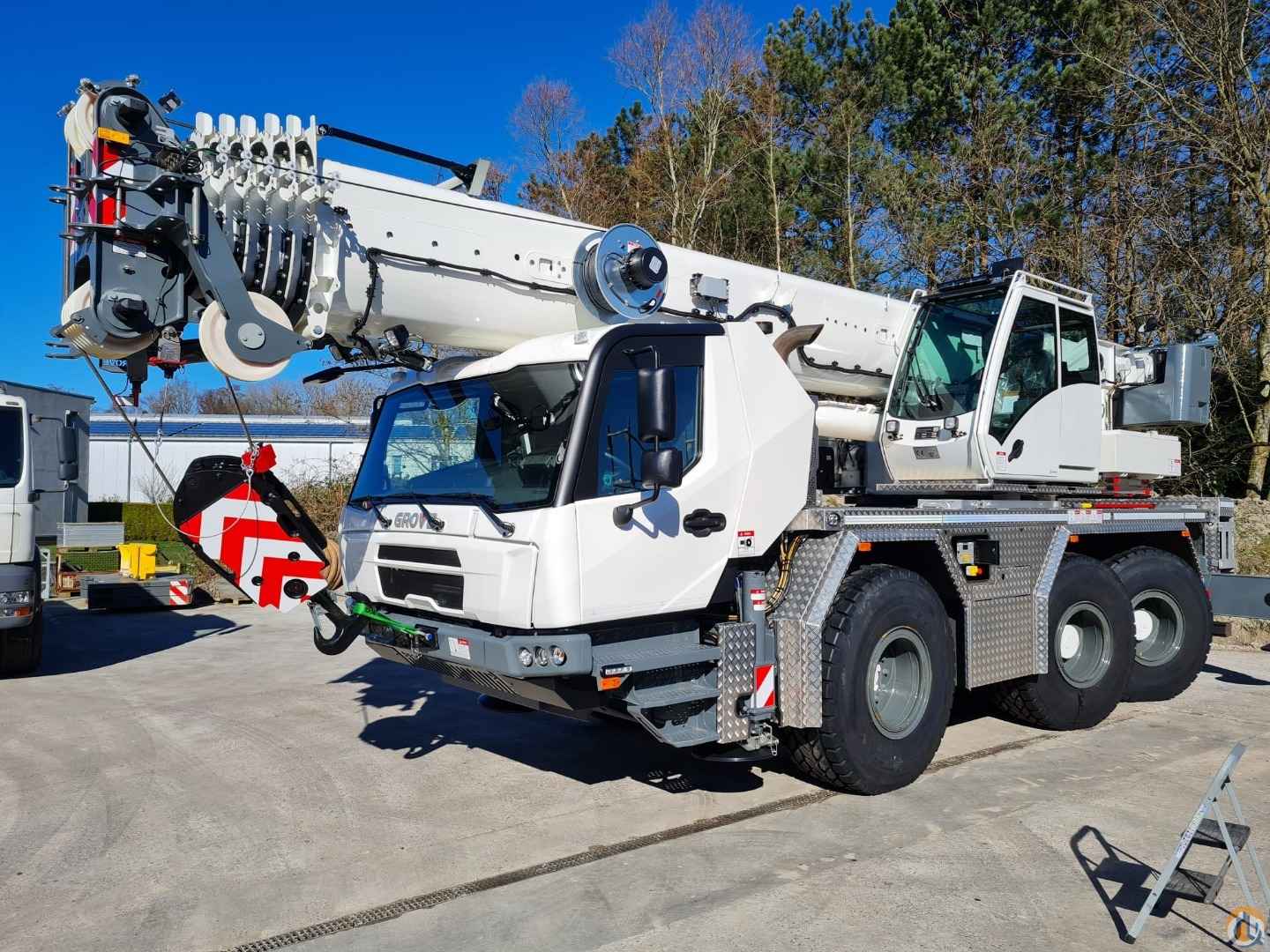 2021 Grove GMK3060L