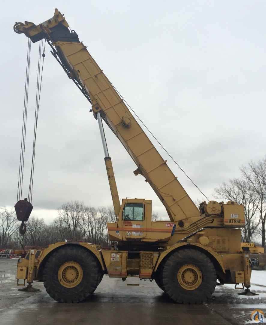 1998 Grove RT880