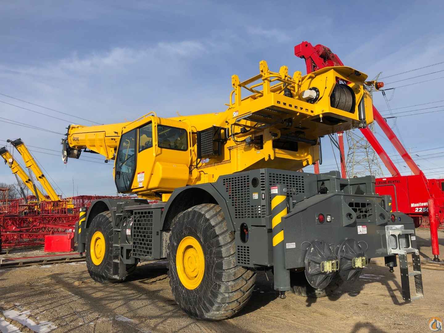 2022 Grove GRT880