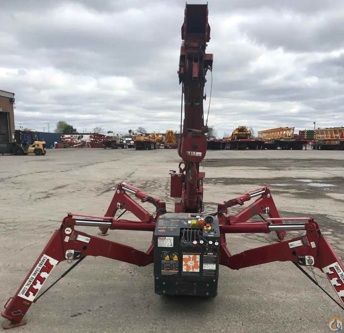 2016 UNIC URW-295
