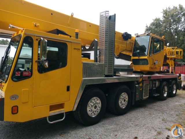2013 Grove TMS700E