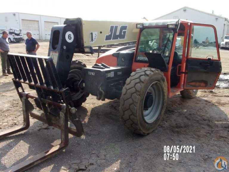 2016 JLG G6-42A
