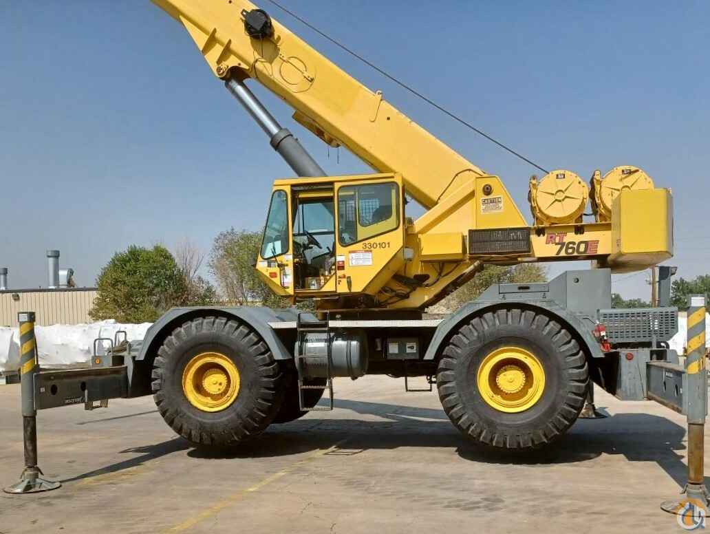 2002 Grove RT760E