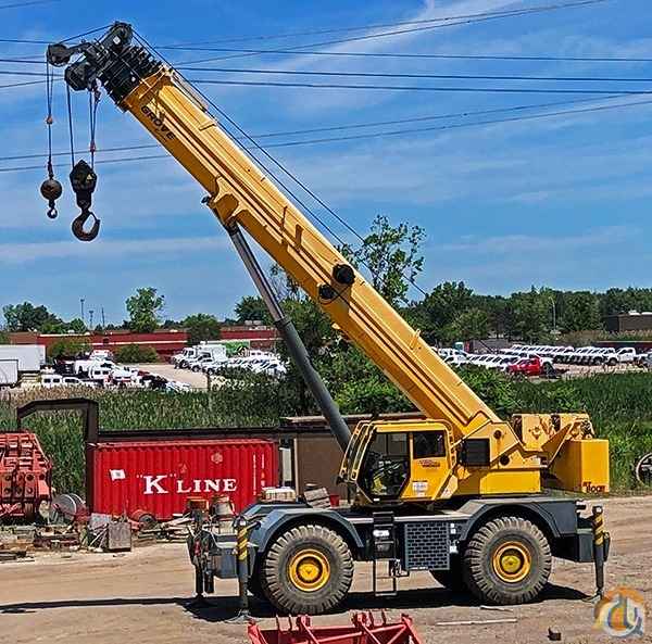 2011 Grove RT800E
