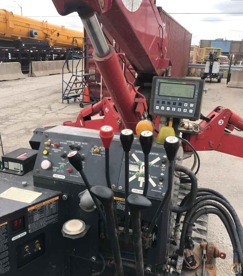 2016 UNIC URW-376