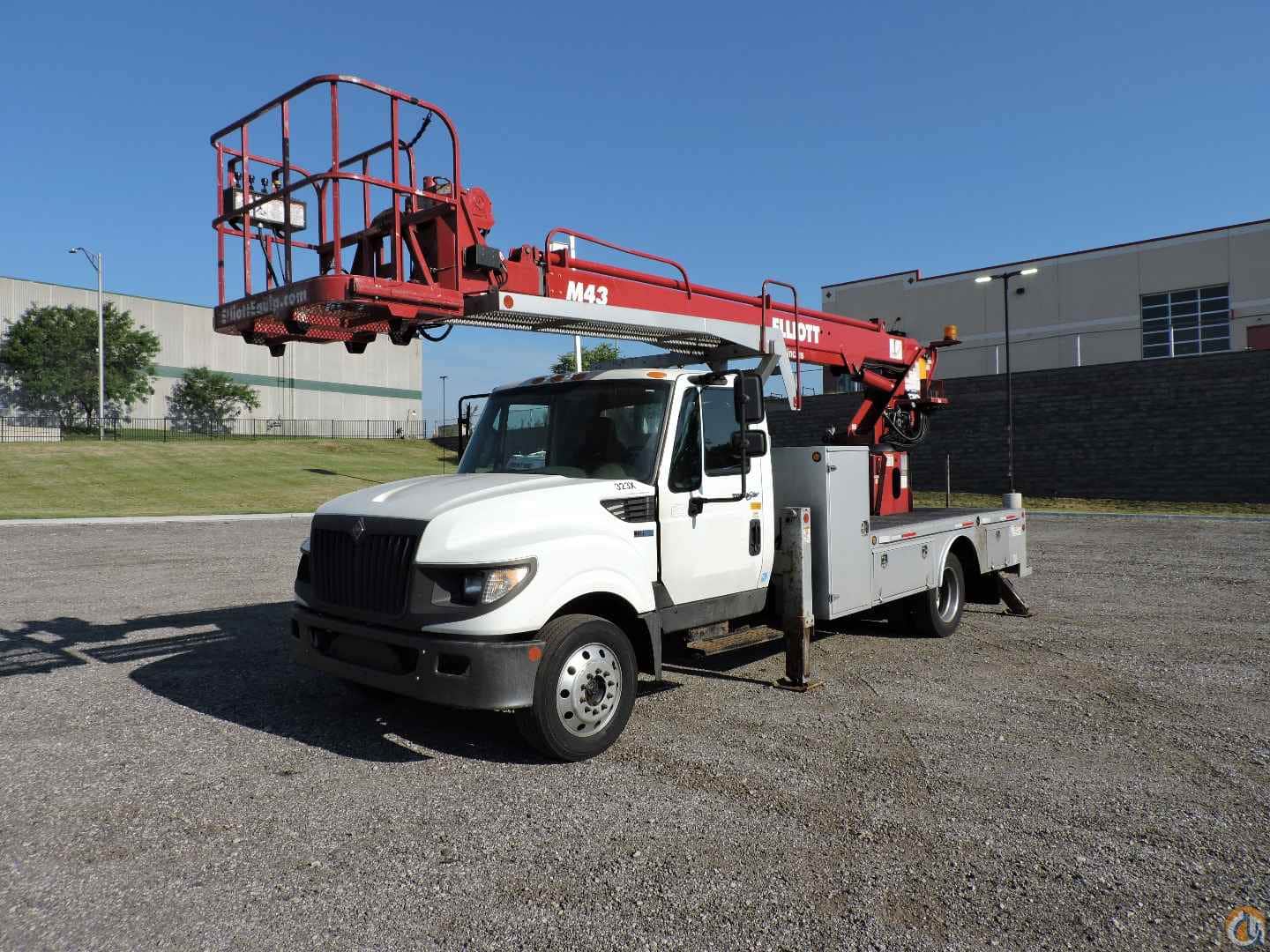 2011 Elliott M43