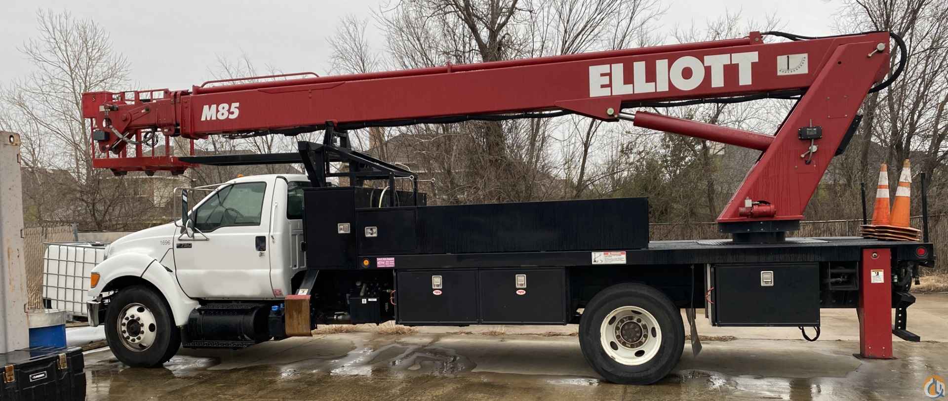 2012 Elliott M85R