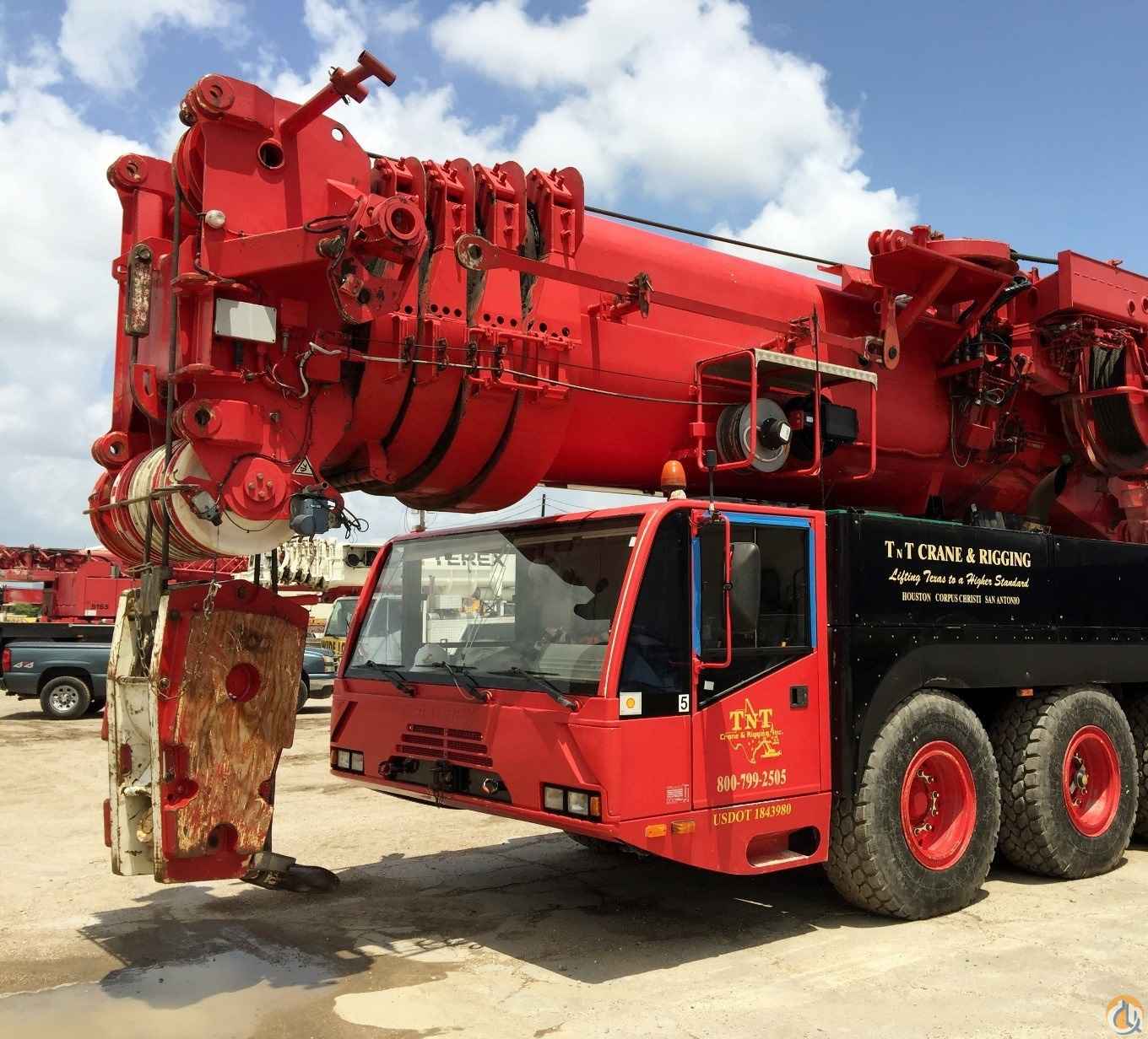 2004 Demag AC 700