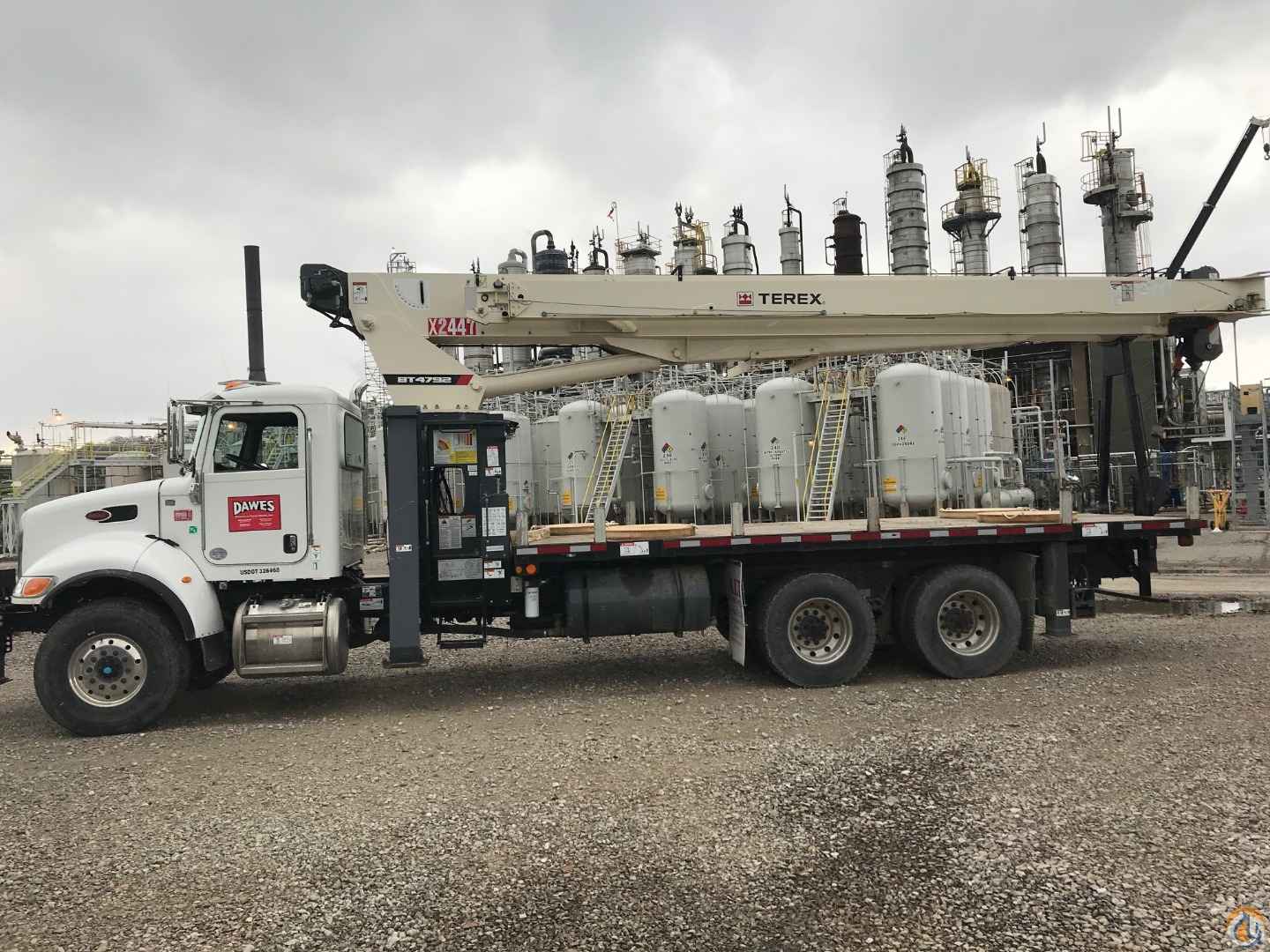 2017 Terex BT4792
