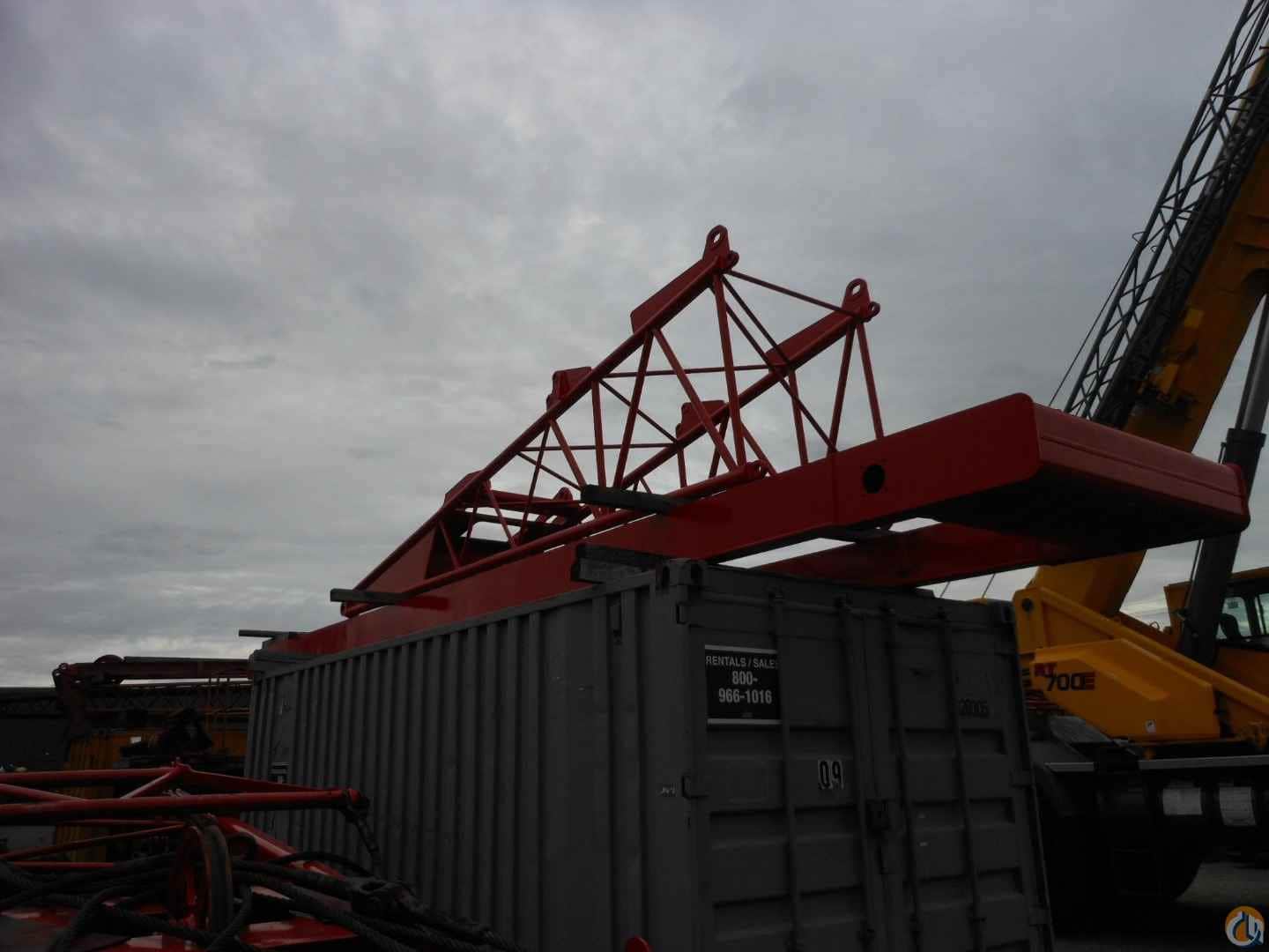 Manitowoc 888 Mast