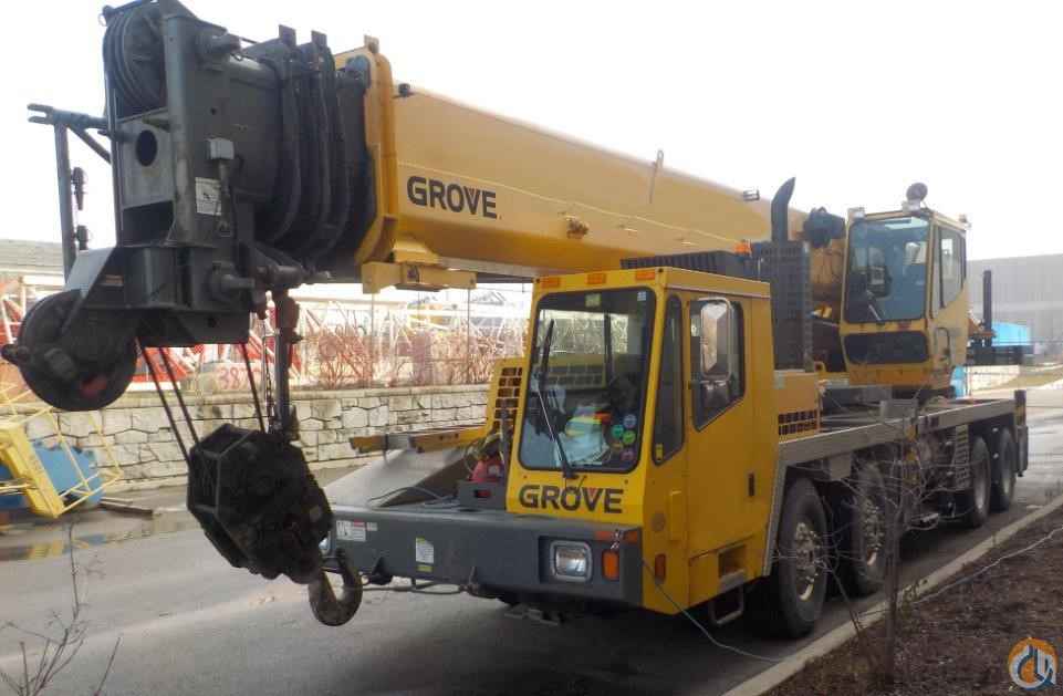 2009 Grove TMS700E