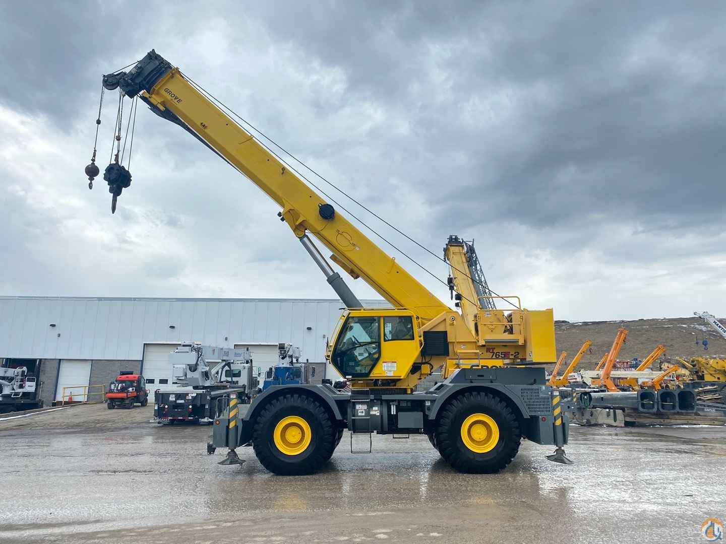 2012 Grove RT765E