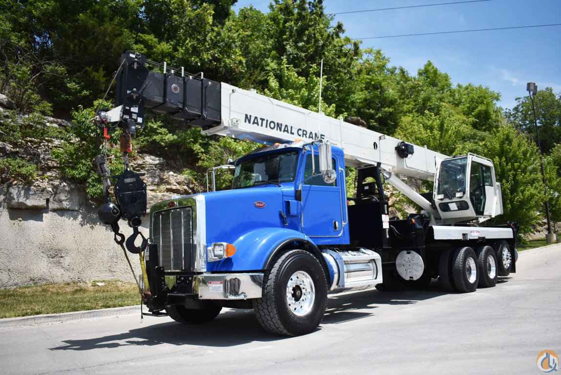 2014 National NBT40-127 Mounted on a 2015 Peterbilt 365
