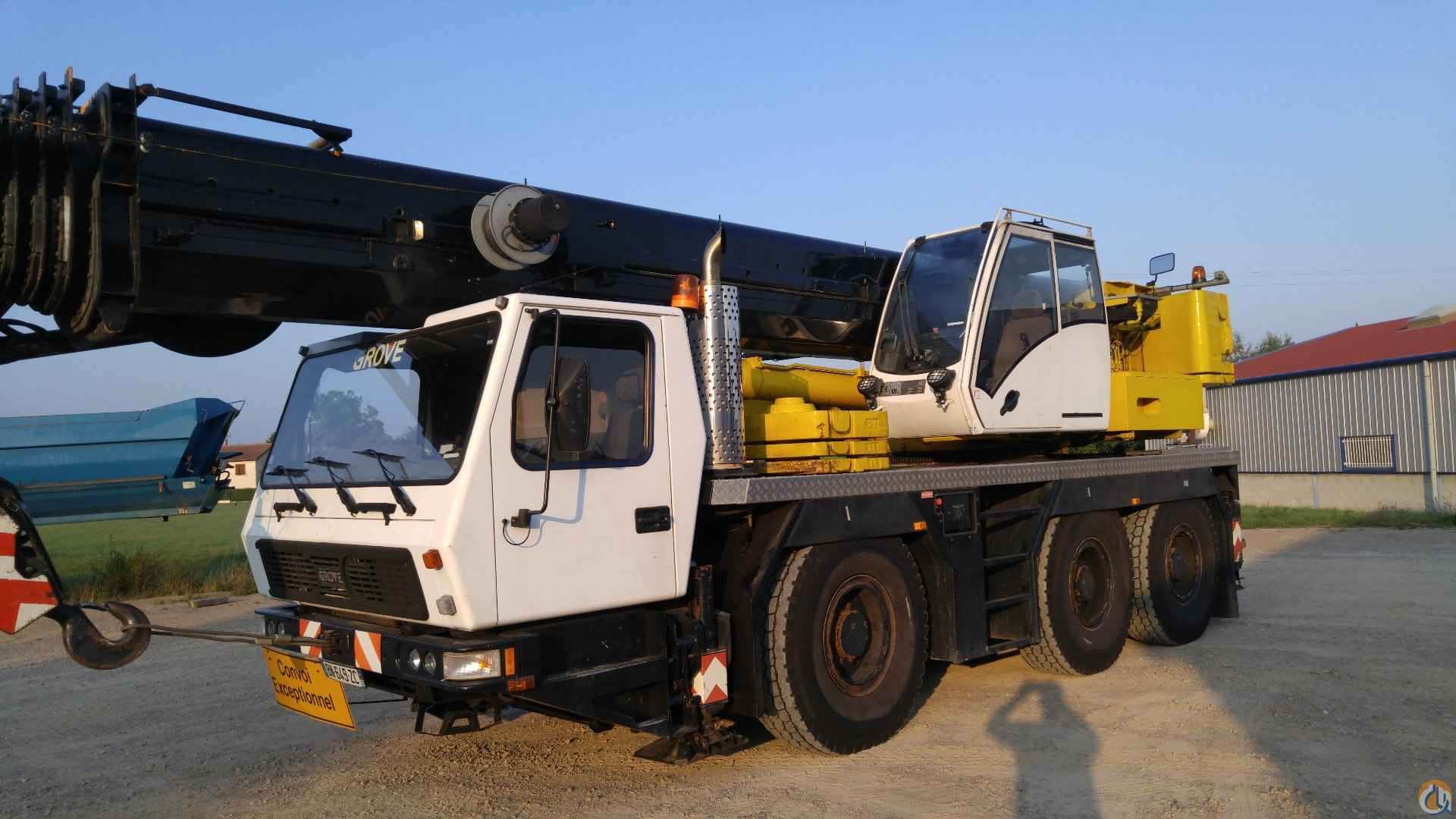 2004 Grove GMK3055