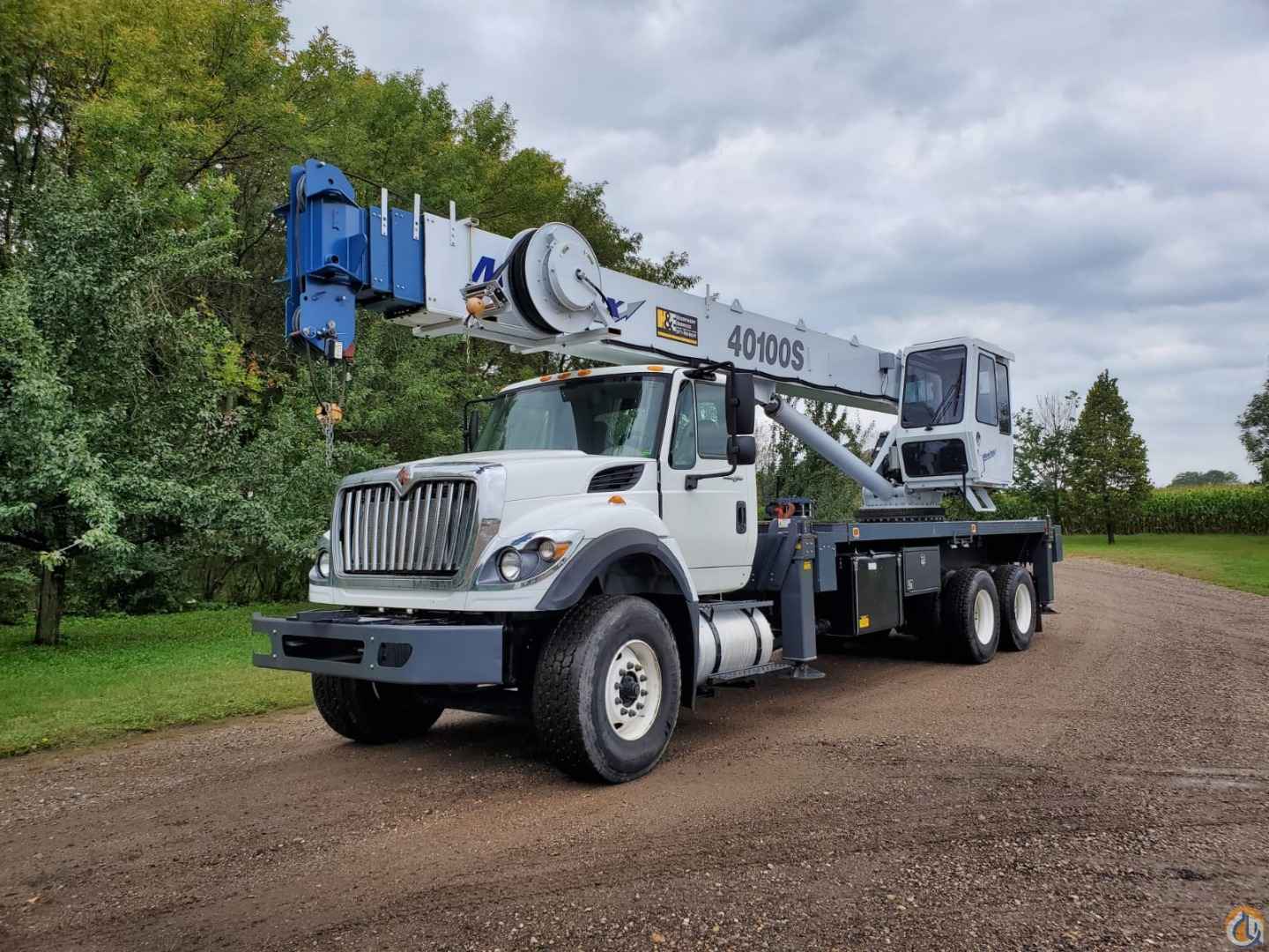 2014 MANITEX 40100S
