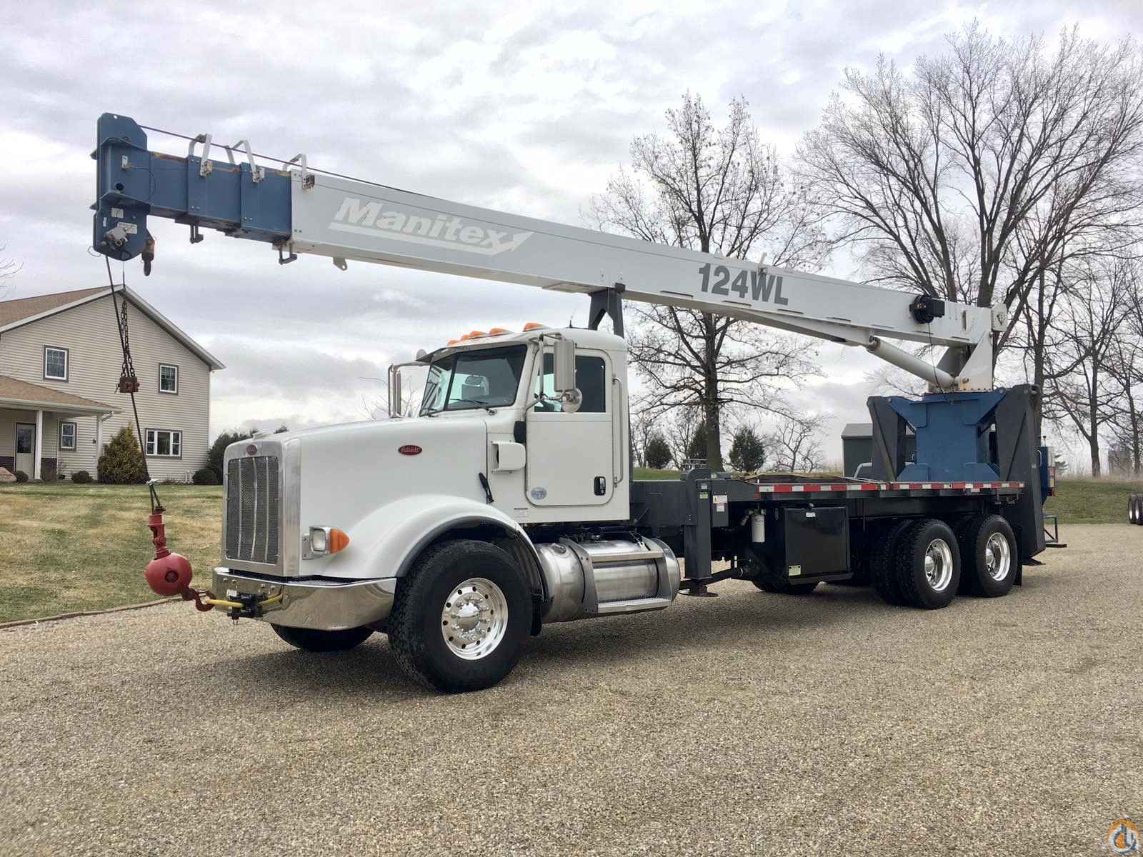 2011 Manitex 124 WL