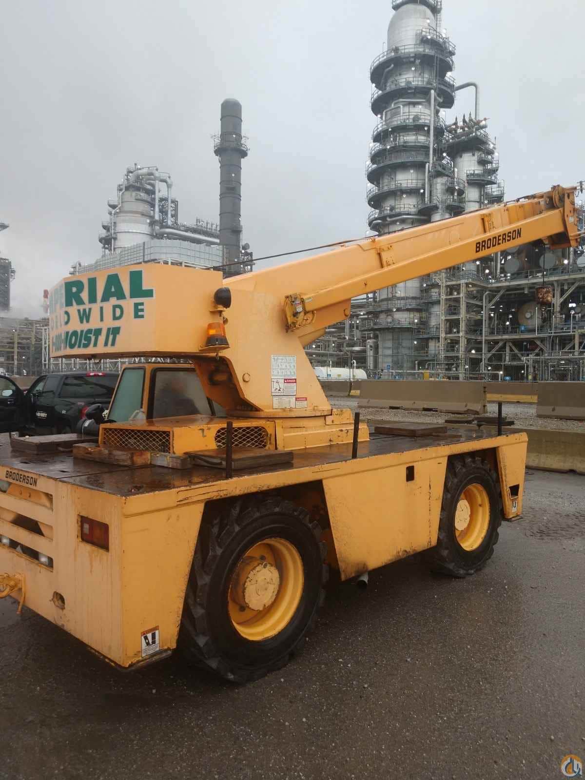 2008 Broderson IC-200-3F