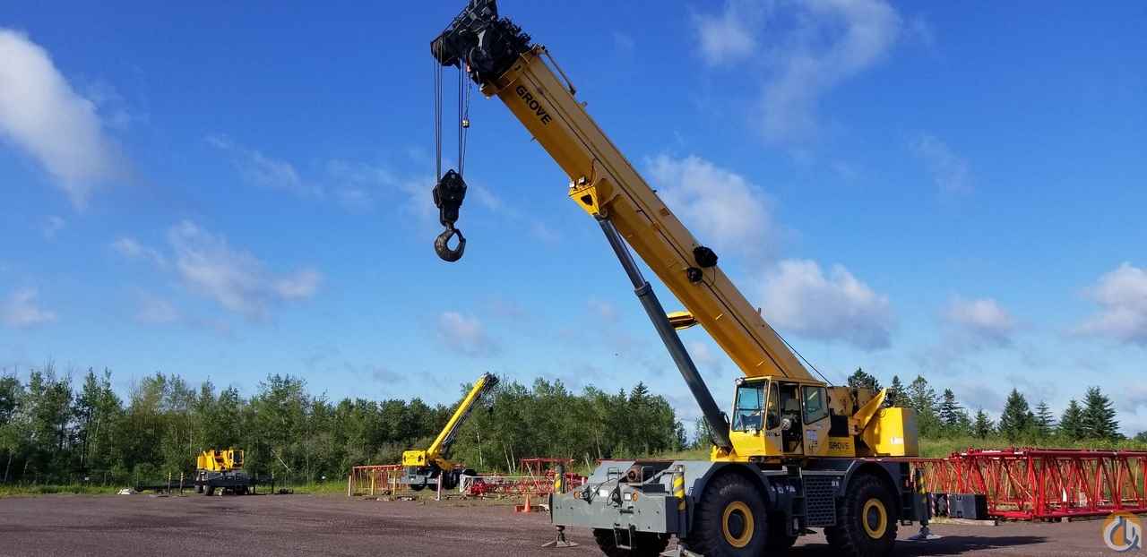 2008 GROVE RT890E