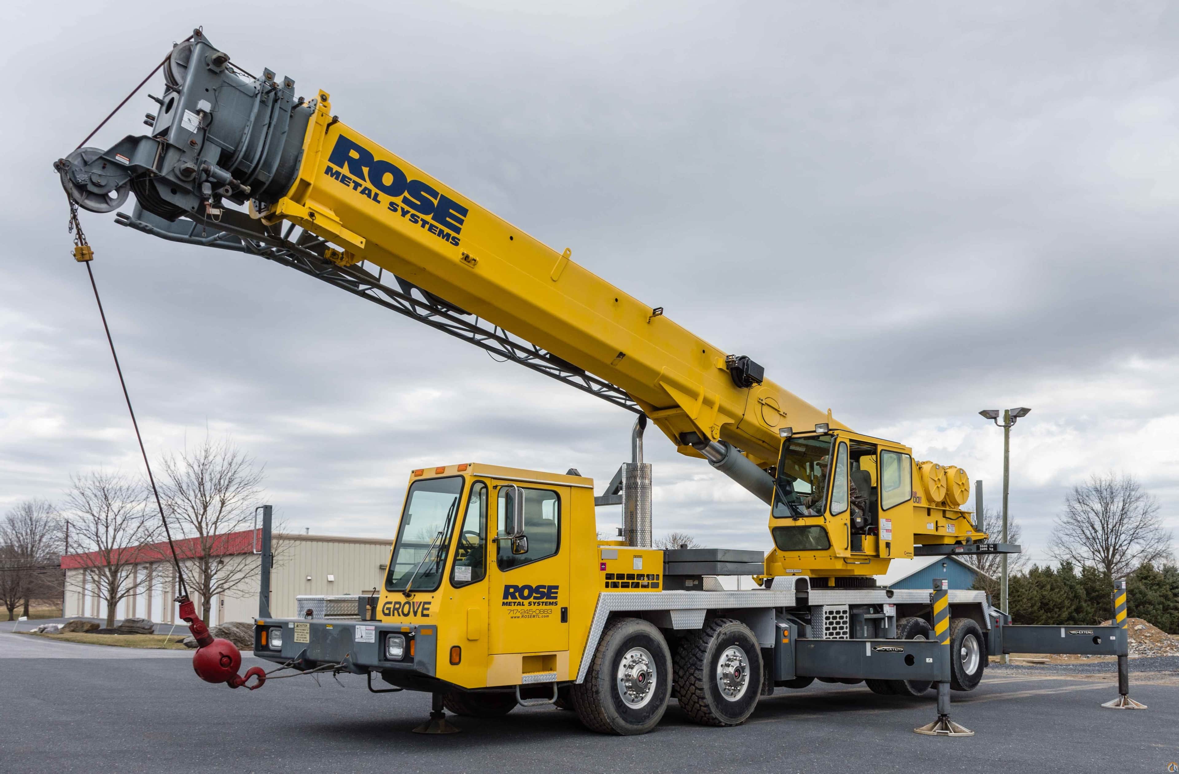 2003 Grove TMS700E