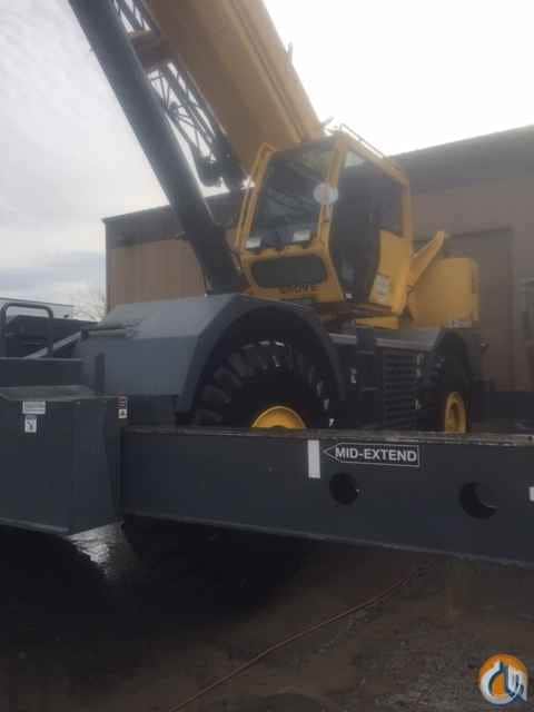 2012 Grove RT890E-2
