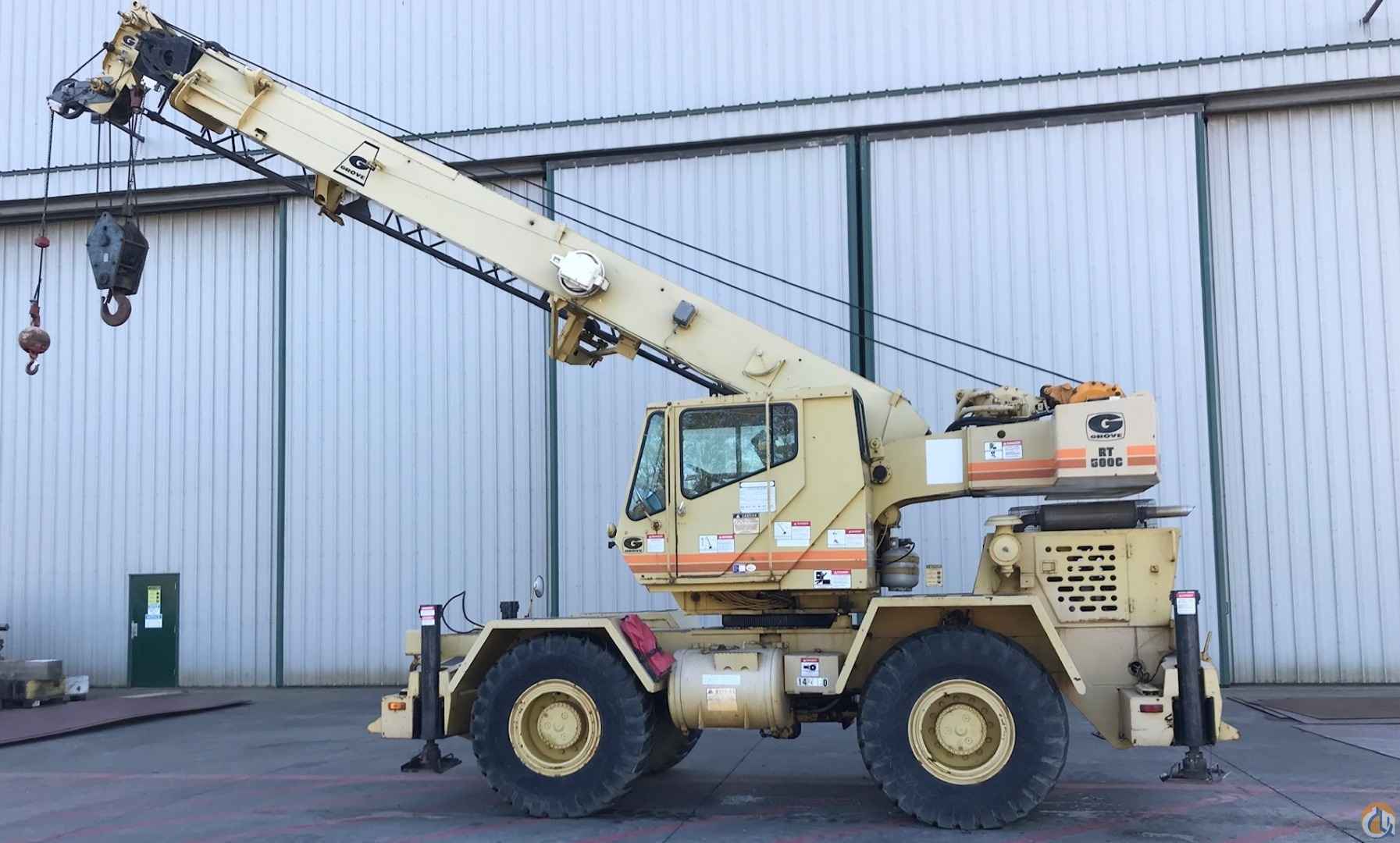 1989 Grove RT528C