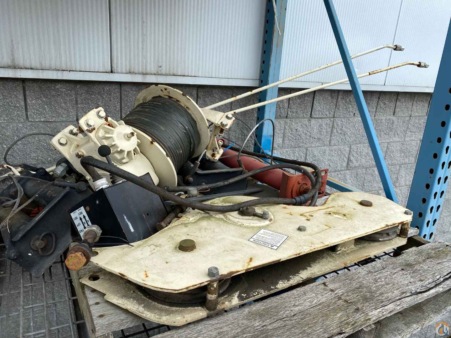 Nation Rooster Sheave & Hoist