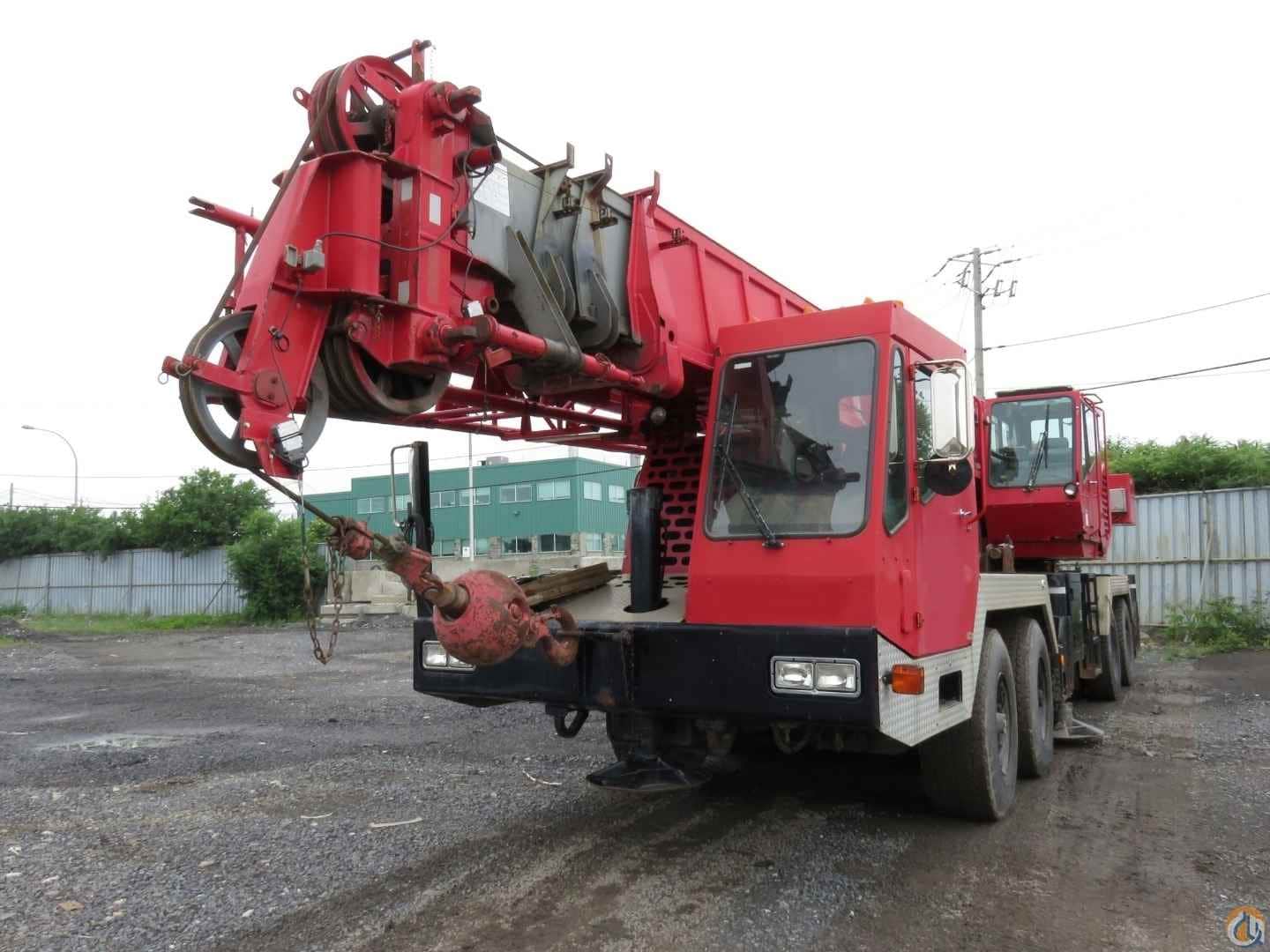1997 Grove TMS700B
