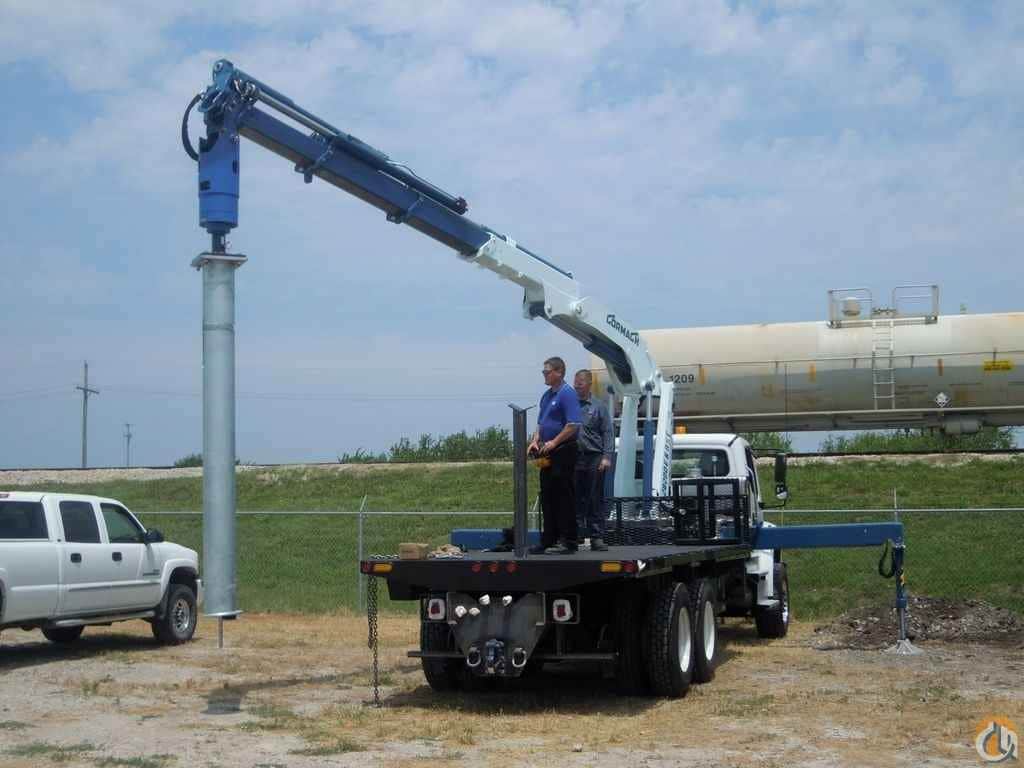 New Cormach 28200E6 knuckle boom crane (unmounted)