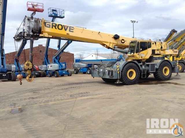 2007 (unverified) Grove RT700E Rough Terrain Crane
