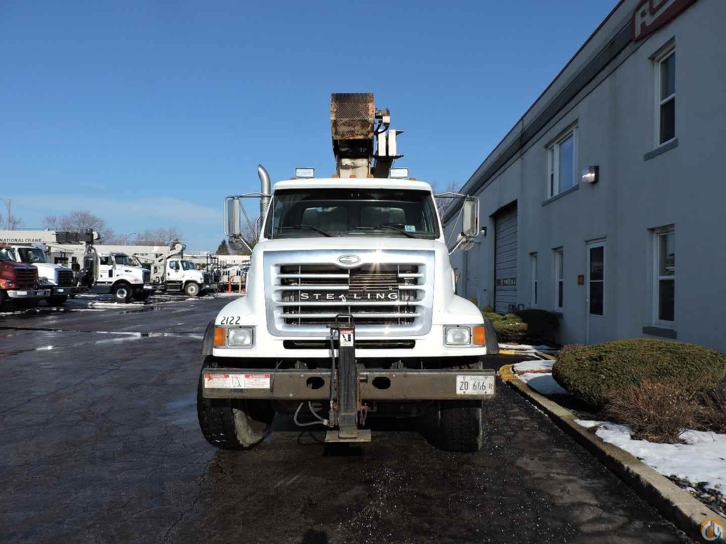2000 National 800C