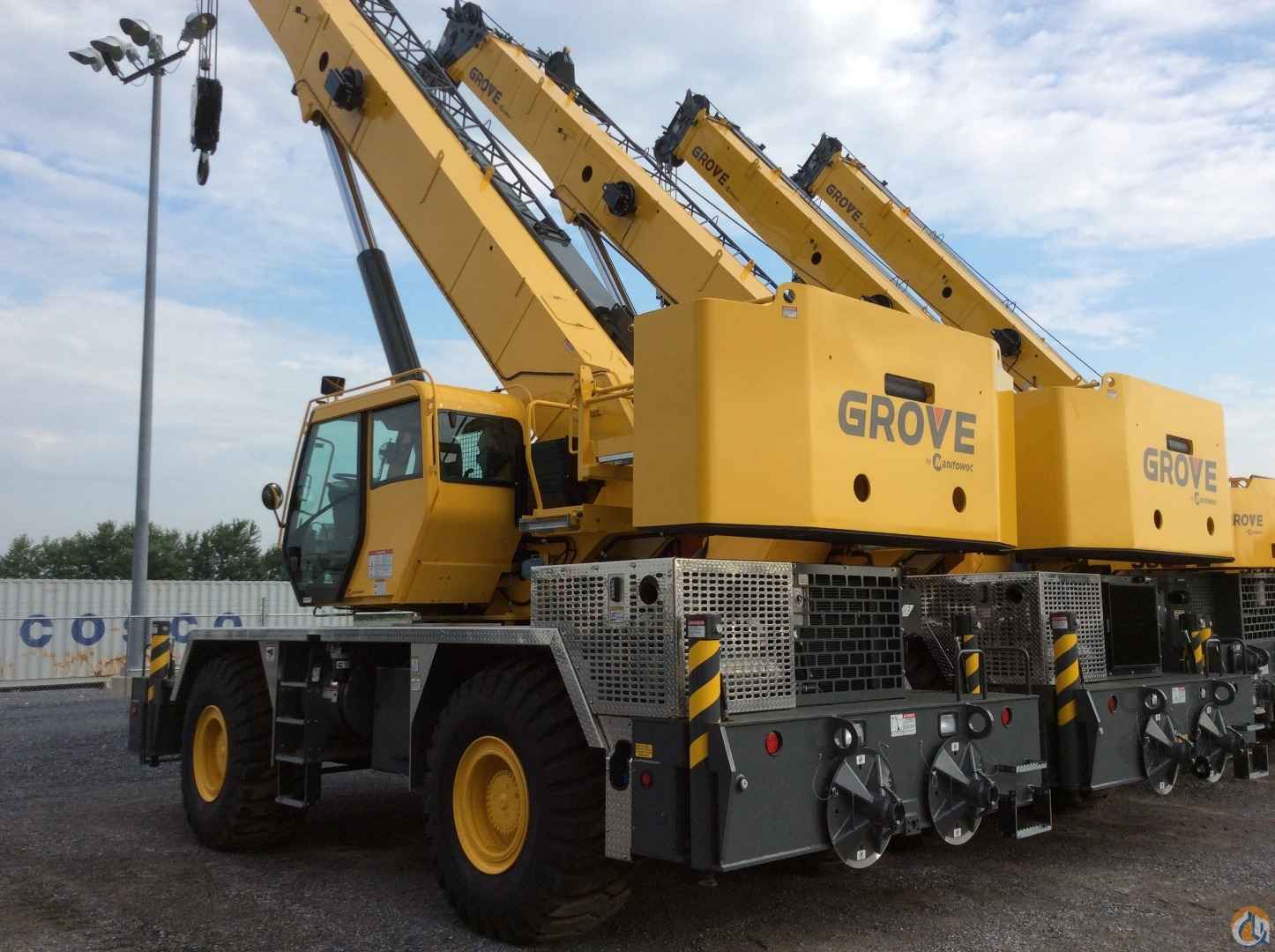 2017 Grove RT600E