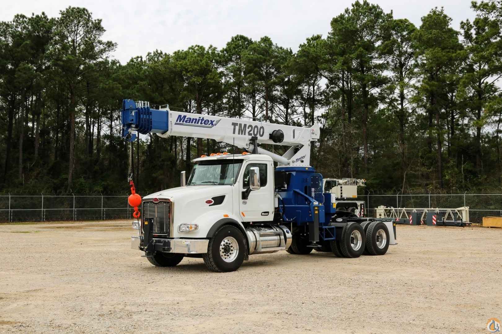 2017 Manitex 2085 T