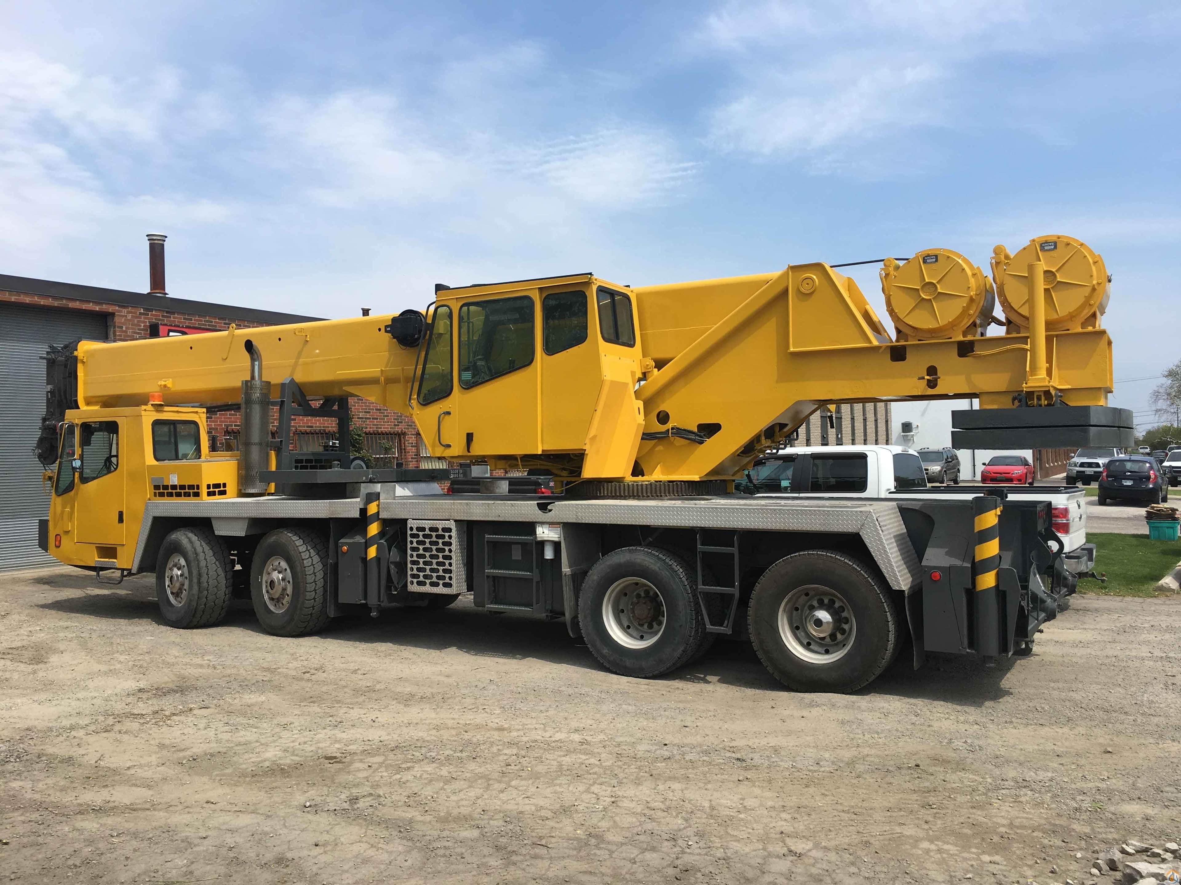 TMS700E