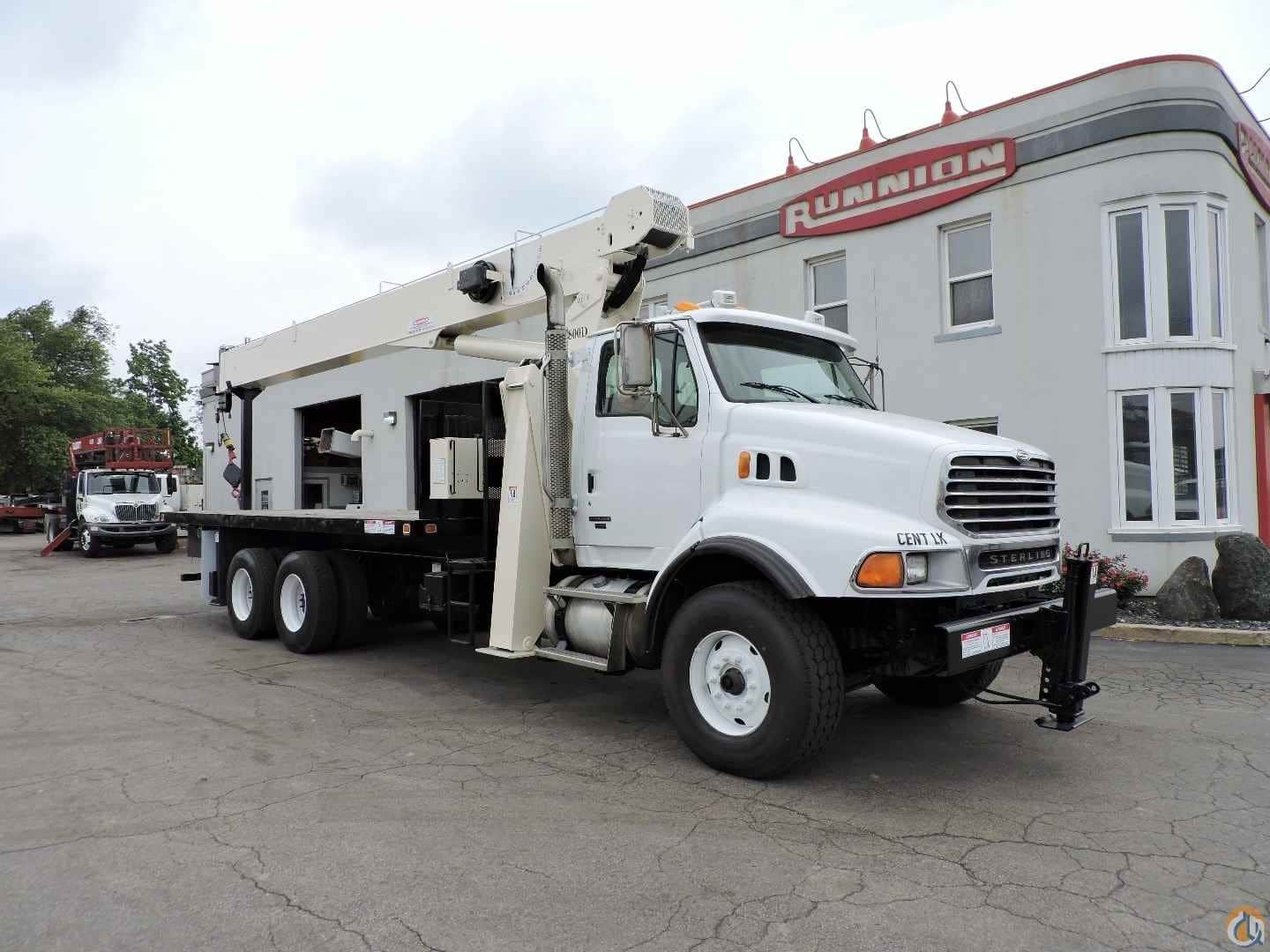 NATIONAL CRANE 8100D, 2007 Sterling