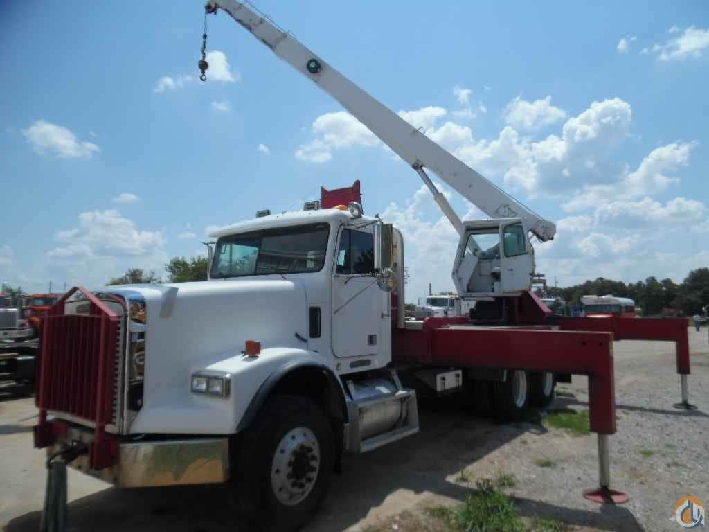 1996 Manitex 2592