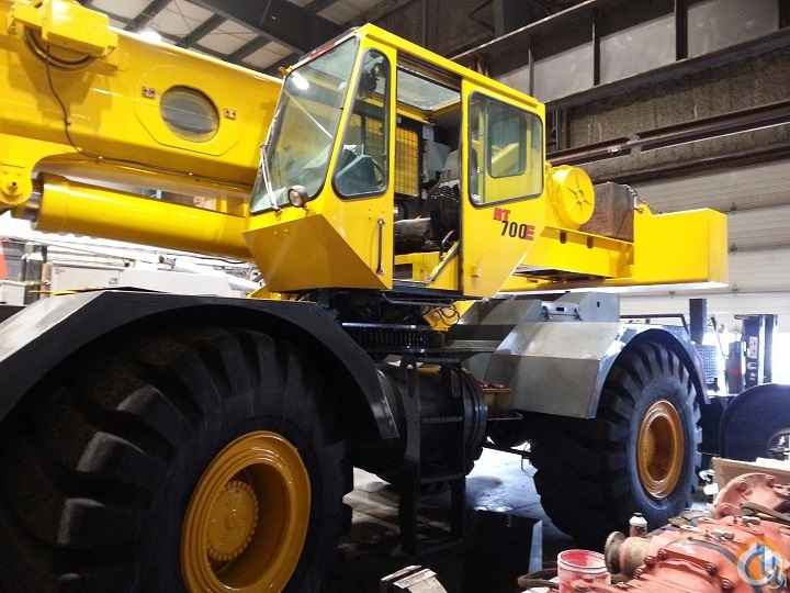 2000 GROVE RT760E