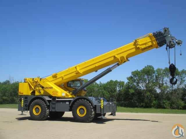 RT890E
