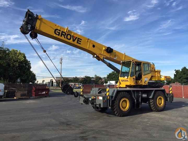 2001 GROVE RT530