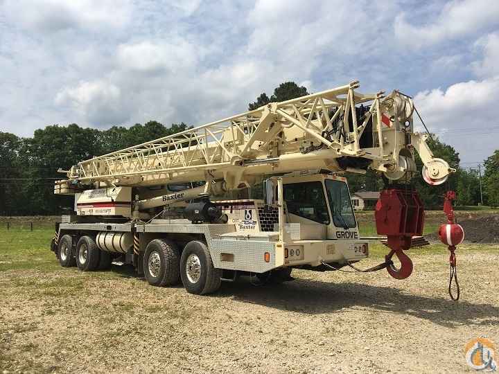 2003 Grove TMS900E