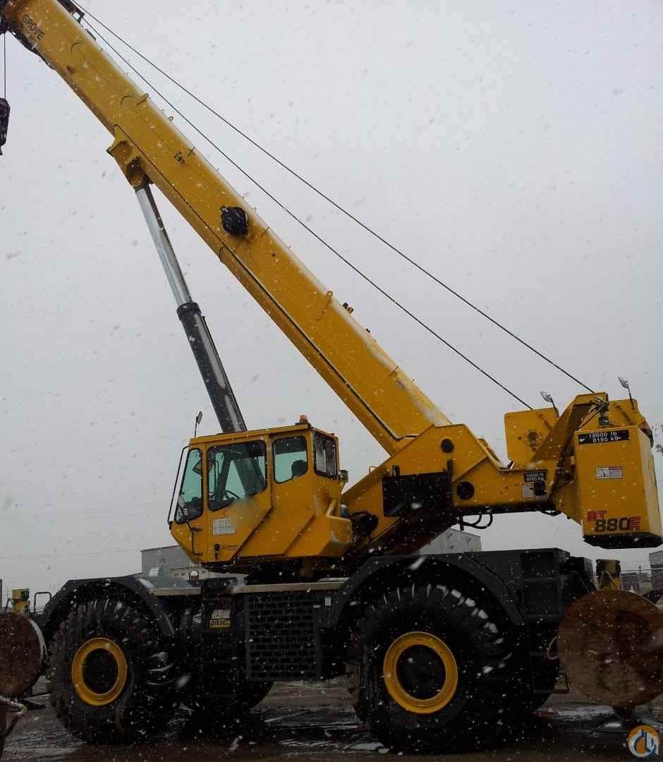 2008 GROVE 880E