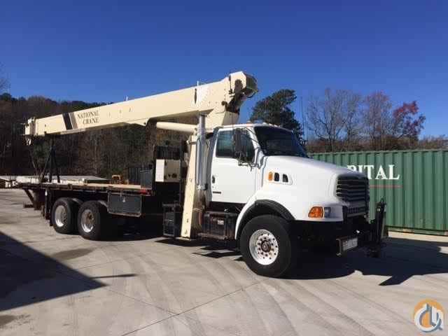 2002 Sterling LT8500 Tandem Axle National 900A 26 Ton Boom 103' Stick 5 Hydraulic Outriggers