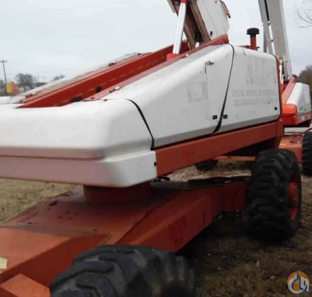 2002 Snorkel TB60 boom lift