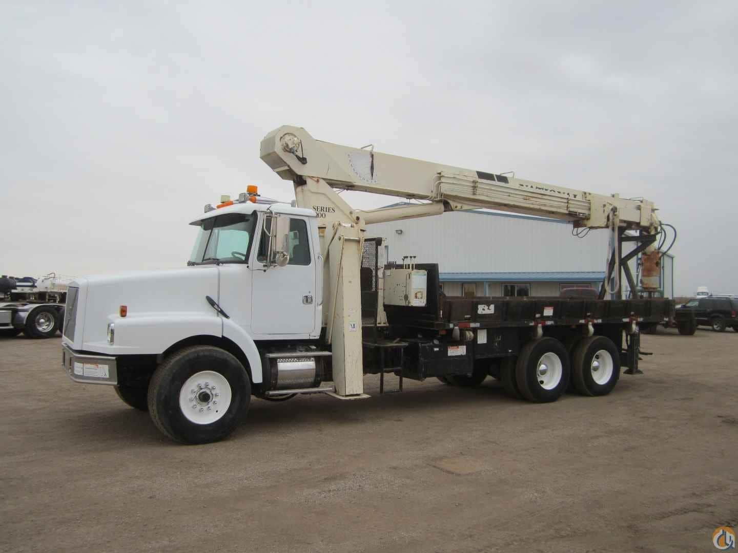 1996 Volvo National 900
