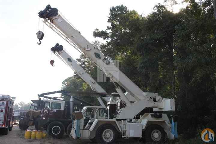 P&H CN122D