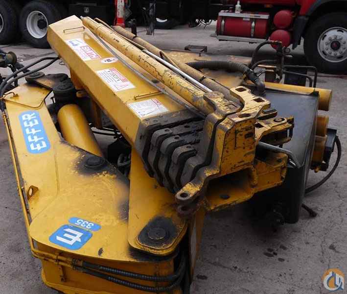 2000 Effer 335-5S