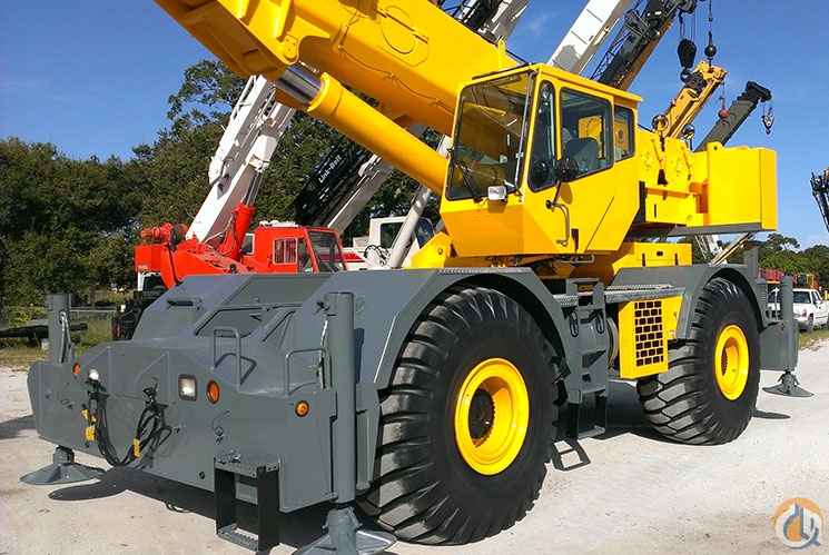 2007 Grove RT760E
