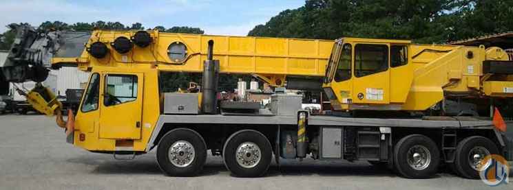 2001 Grove TMS875C