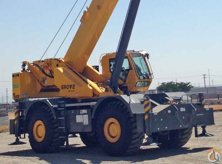 2011 RT880E