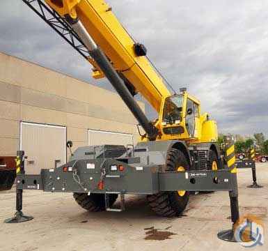 2012 Grove RT880E