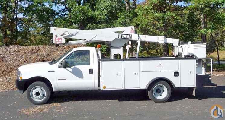 2004 FORD F550 SUPER DUTY; TEREX TELELECT BUCKET TL38P